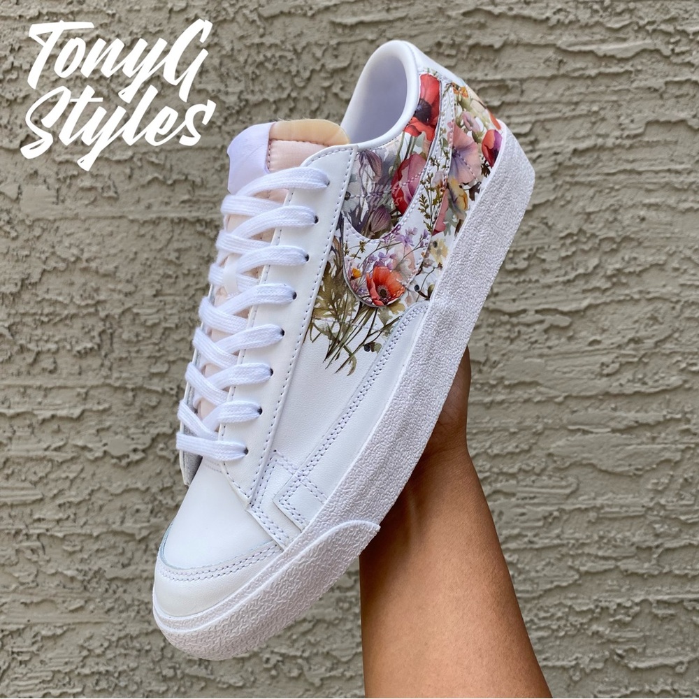 💐NEW💐 CUSTOM NIKE BLAZER LOW - Picture 3 of 15